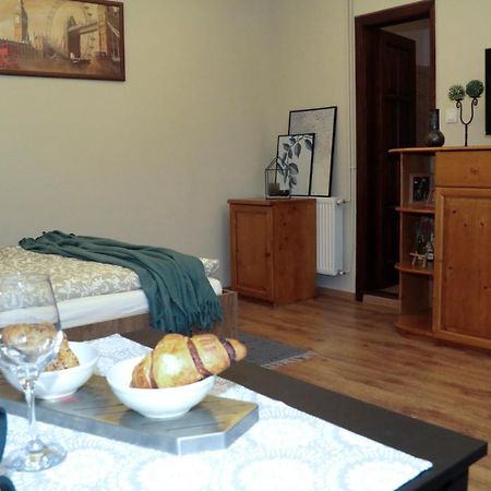 Palma Apartmanok Szallashely Szazhalombatta 6A 외부 사진