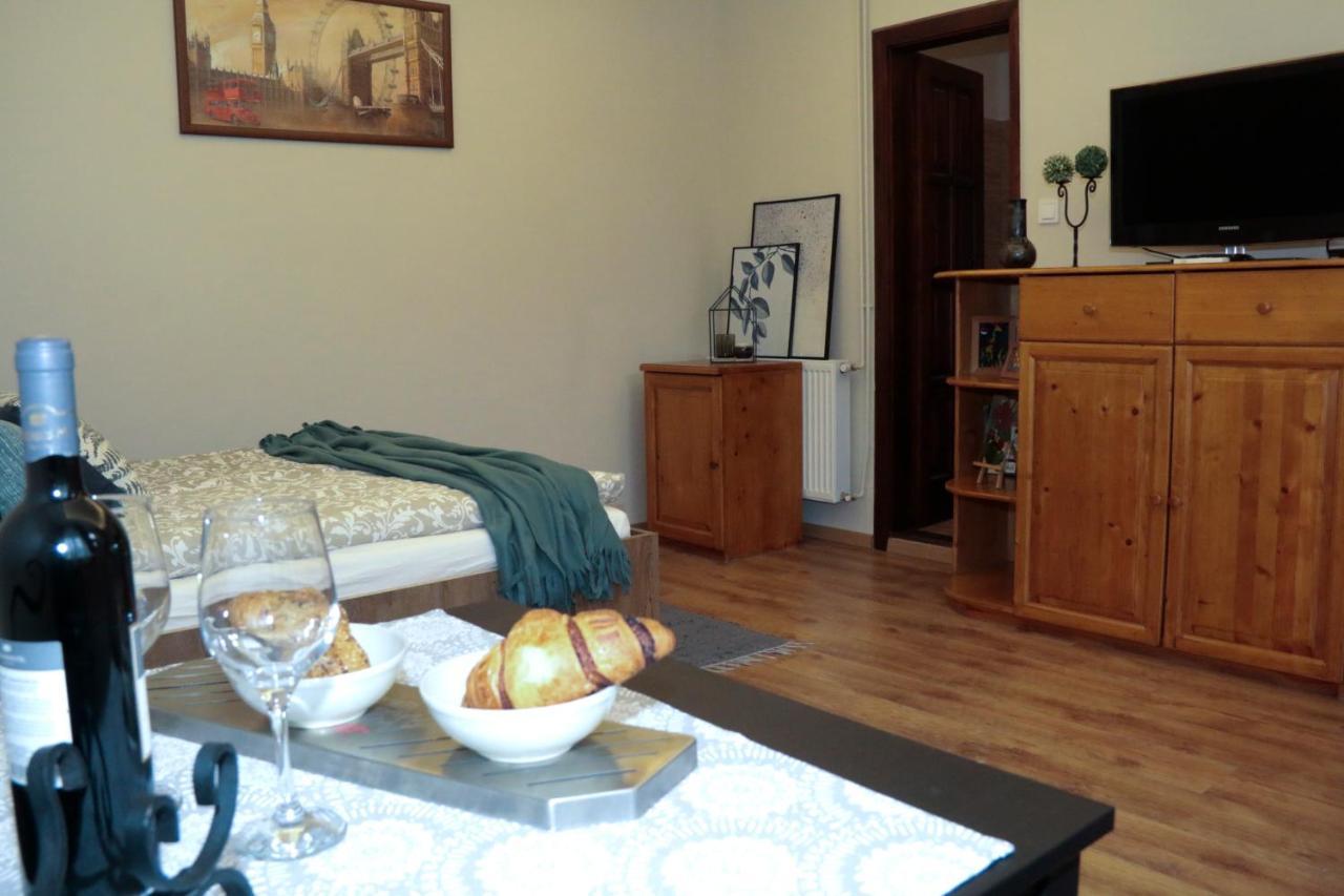 Palma Apartmanok Szallashely Szazhalombatta 6A 외부 사진
