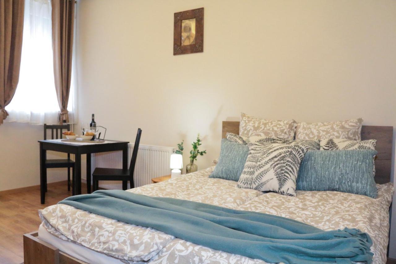 Palma Apartmanok Szallashely Szazhalombatta 6A 외부 사진