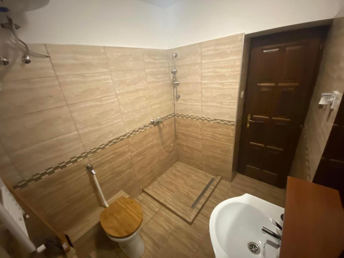 Palma Apartmanok Szallashely Szazhalombatta 6A 외부 사진